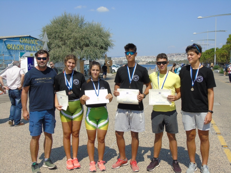 &Tau;έ&sigma;&sigma;&epsilon;&rho;&alpha; &Mu;&epsilon;&tau;ά&lambda;&lambda;&iota;&alpha; &sigma;&tau;&omicron; "&Kappa;ύ&pi;&epsilon;&lambda;&lambda;&omicron; &Delta;&iota;&epsilon;&theta;&nu;&omicron;ύ&sigmaf; &Epsilon;&kappa;&theta;έ&sigma;&epsilon;&omega;&sigmaf;"