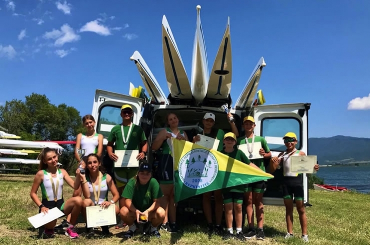 &Mu;&epsilon;&tau;ά&lambda;&lambda;&iota;&alpha; &kappa;&alpha;&iota; &delta;&iota;&alpha;&kappa;&rho;ί&sigma;&epsilon;&iota;&sigmaf; &gamma;&iota;&alpha; &tau;&omicron;&nu; &Sigma;ύ&lambda;&lambda;&omicron;&gamma;&omicron; &Pi;&epsilon;&theta;&epsilon;&lambda;&iota;&nu;&omicron;ύ &laquo;&Kappa;&epsilon;&rho;&kappa;&iota;&nu;ί&tau;&eta;&sigmaf;&raquo;