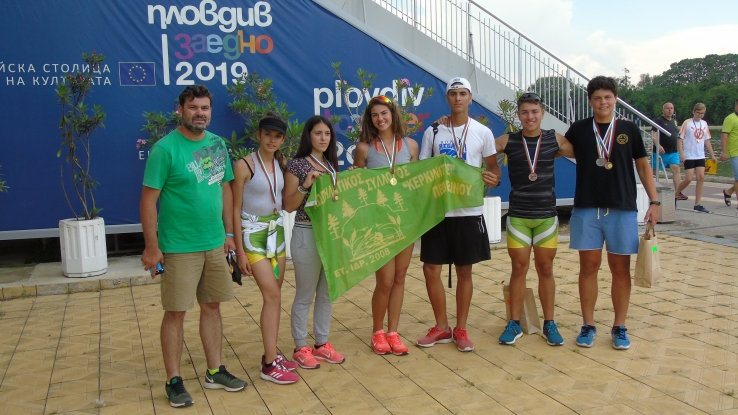 &Mu;&iota;&alpha; &alpha;&kappa;ό&mu;&eta; &delta;&iota;ά&kappa;&rho;&iota;&sigma;&eta; &gamma;&iota;&alpha; &tau;&omicron;&upsilon;&sigmaf; &kappa;&omega;&pi;&eta;&lambda;ά&tau;&epsilon;&sigmaf; &laquo;&Kappa;&epsilon;&rho;&kappa;&iota;&nu;ί&tau;&iota;&sigmaf;&raquo;