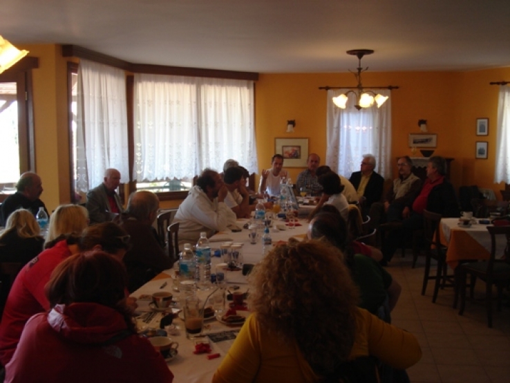 &Sigma;&upsilon;&nu;ά&nu;&tau;&eta;&sigma;&eta; &Omicron;&iota;&kappa;&omicron;&lambda;&omicron;&gamma;&iota;&kappa;ώ&nu; &Omicron;&rho;&gamma;&alpha;&nu;ώ&sigma;&epsilon;&omega;&nu; &Beta;.&Alpha;. &Epsilon;&lambda;&lambda;ά&delta;&alpha;&sigmaf; &sigma;&tau;&eta;&nu; &Mu;&alpha;&rho;ώ&nu;&epsilon;&iota;&alpha; &Rho;&omicron;&delta;ό&pi;&eta;&sigmaf;